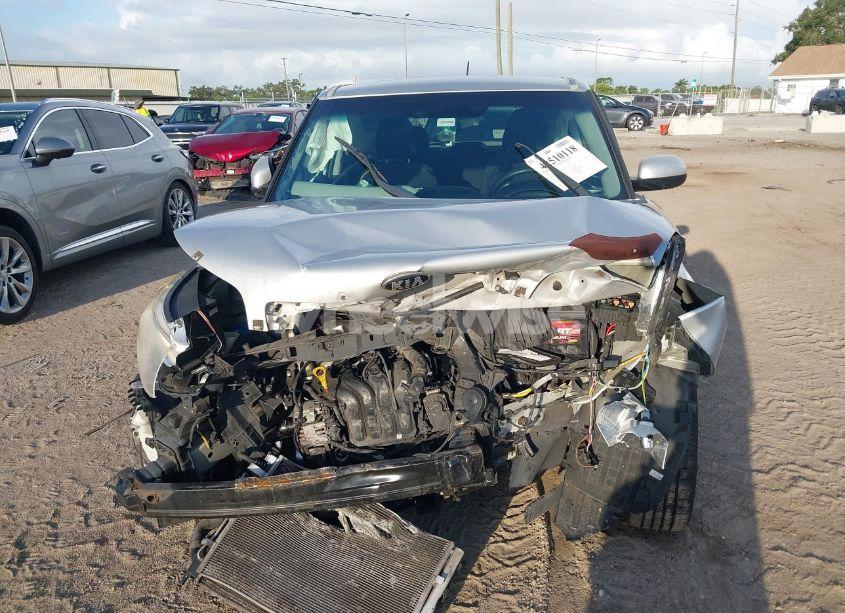 Photo 13 of 2015 Kia Soul (VIN KNDJN2A29F7797642)