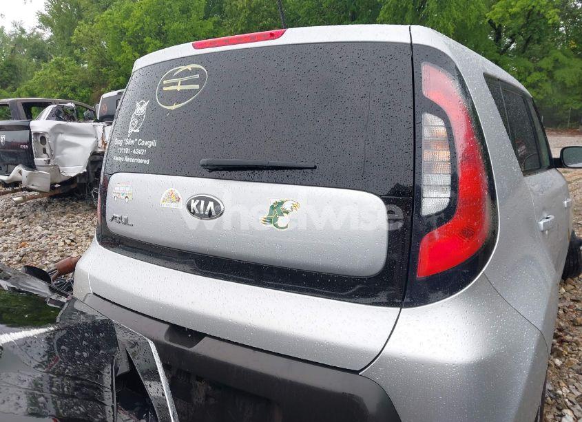 Photo 16 of 2015 Kia Soul (VIN KNDJN2A29F7807103)