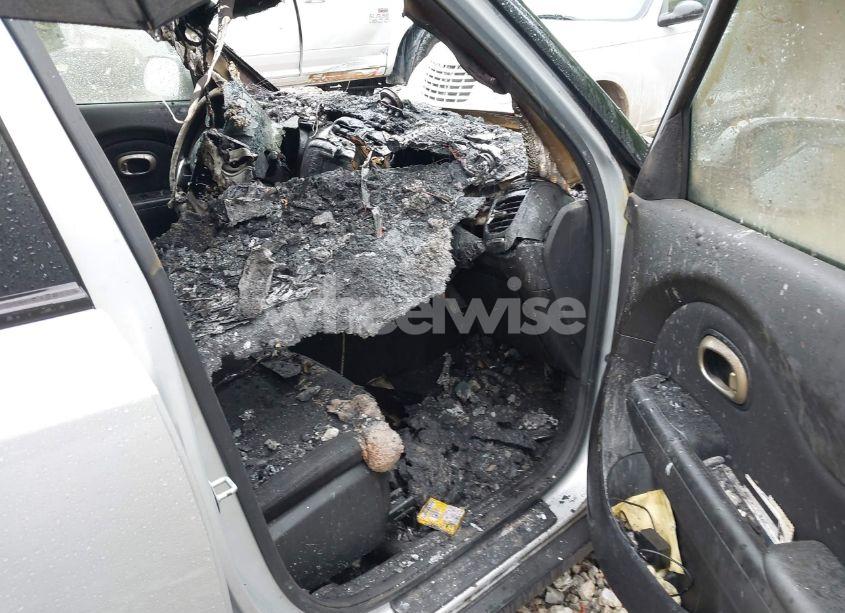 Photo 5 of 2015 Kia Soul (VIN KNDJN2A29F7807103)