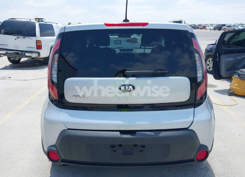 Photo 16 of 2016 Kia Soul (VIN KNDJN2A29G7851698)