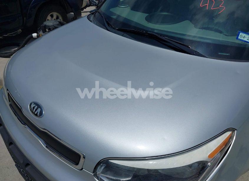 Photo 18 of 2016 Kia Soul (VIN KNDJN2A29G7851698)