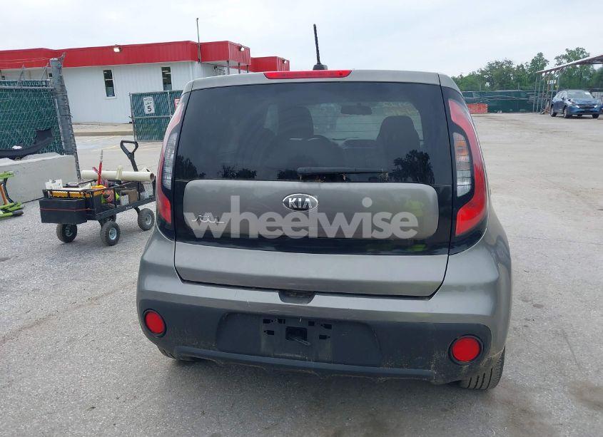 Photo 16 of 2017 Kia Soul (VIN KNDJN2A29H7439010)