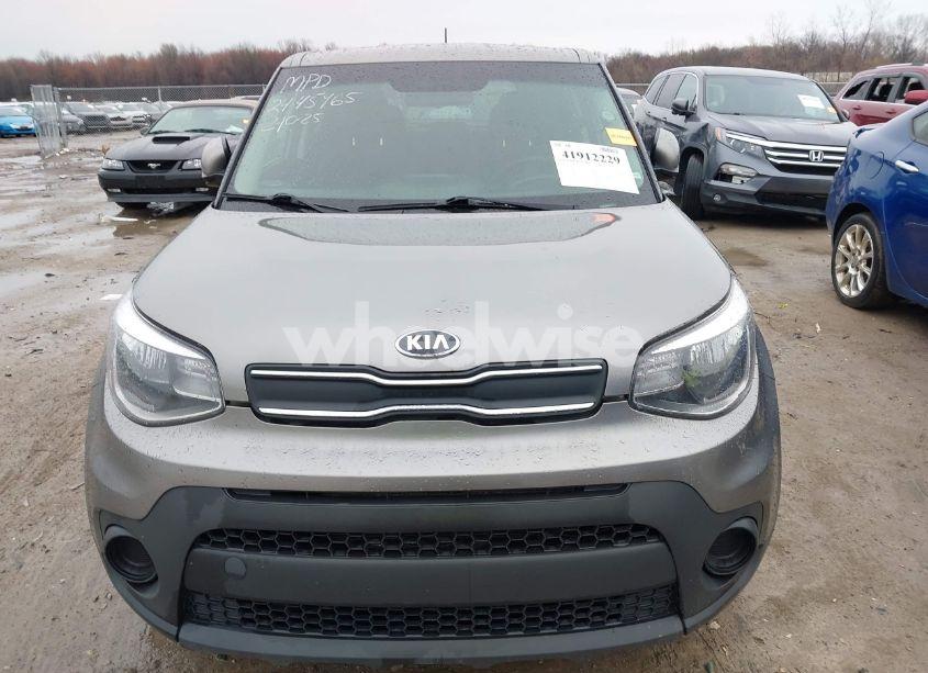Photo 12 of 2018 Kia Soul (VIN KNDJN2A29J7572730)