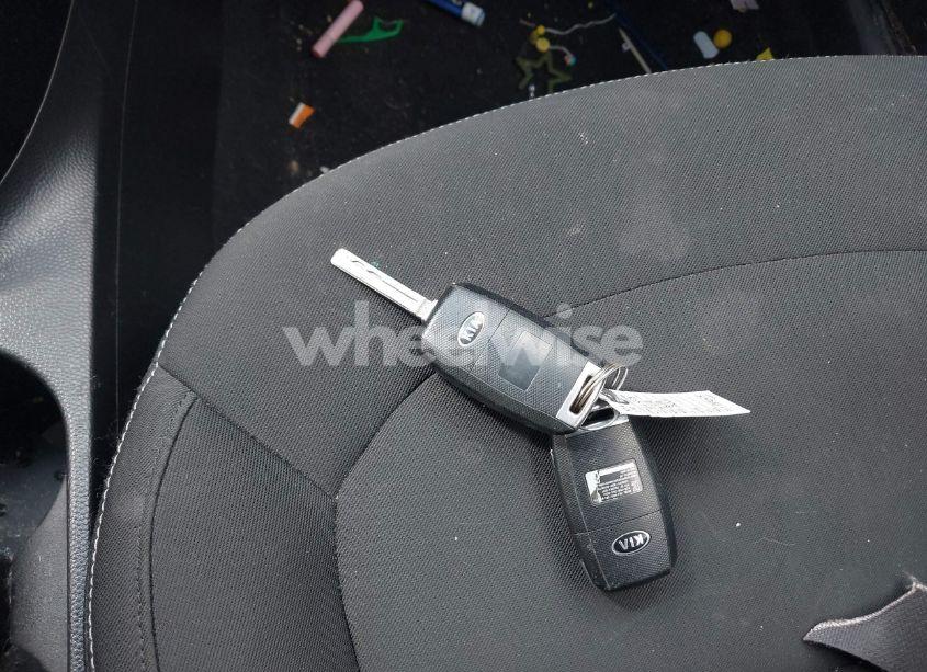 Photo 11 of 2014 Kia Soul (VIN KNDJN2A2XE7055359)