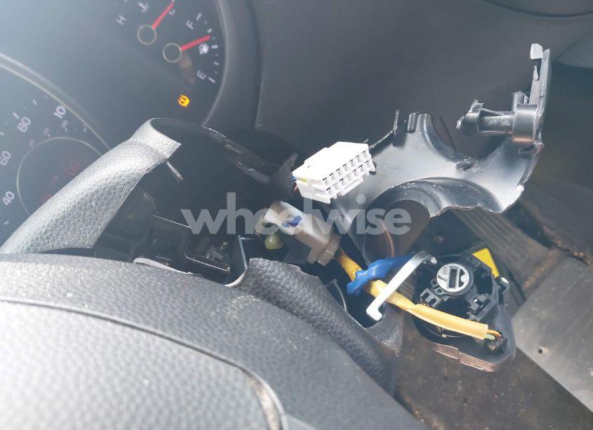 Photo 12 of 2014 Kia Soul (VIN KNDJN2A2XE7055359)