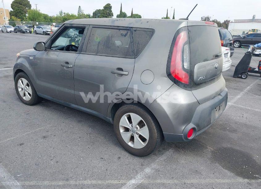 Photo 3 of 2014 Kia Soul (VIN KNDJN2A2XE7098471)