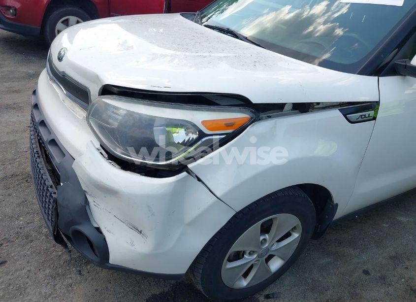 Photo 12 of 2015 Kia Soul (VIN KNDJN2A2XF7128666)