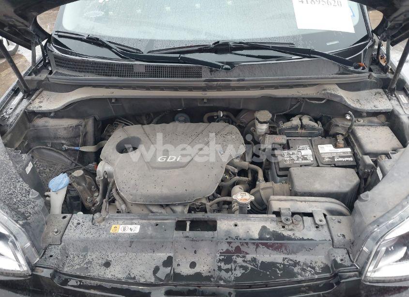 Photo 10 of 2015 Kia Soul (VIN KNDJN2A2XF7136802)
