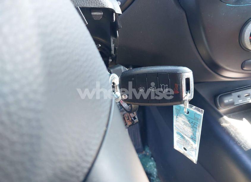 Photo 11 of 2015 Kia Soul (VIN KNDJN2A2XF7170089)