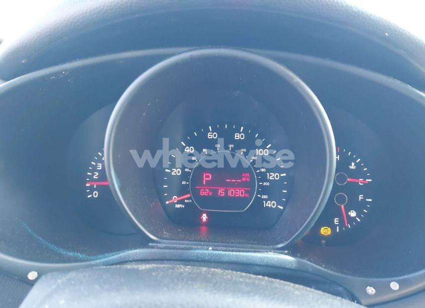 Photo 7 of 2015 Kia Soul (VIN KNDJN2A2XF7170089)