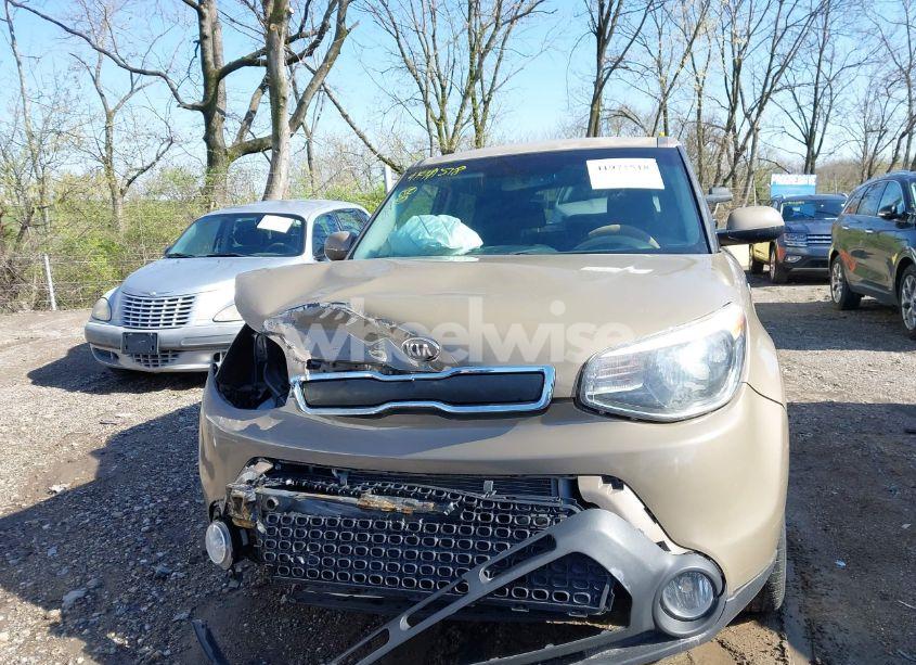 Photo 13 of 2015 Kia Soul (VIN KNDJN2A2XF7216388)