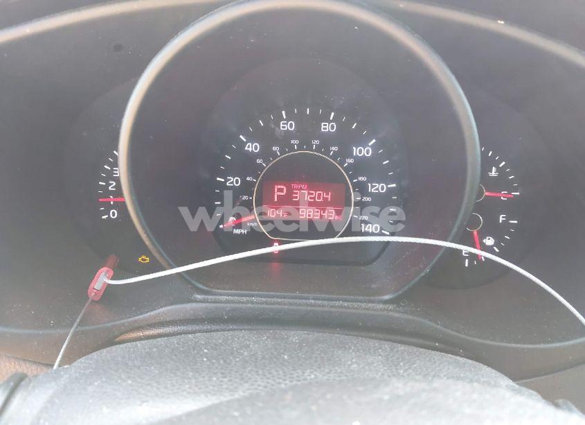 Photo 7 of 2015 Kia Soul (VIN KNDJN2A2XF7221249)