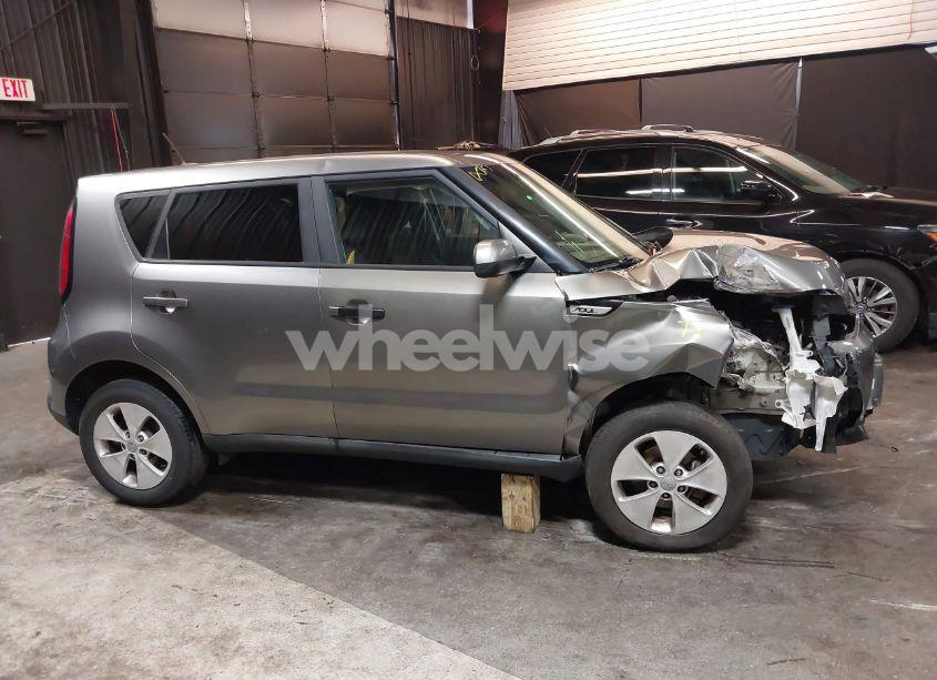 Photo 14 of 2015 Kia Soul (VIN KNDJN2A2XF7236611)