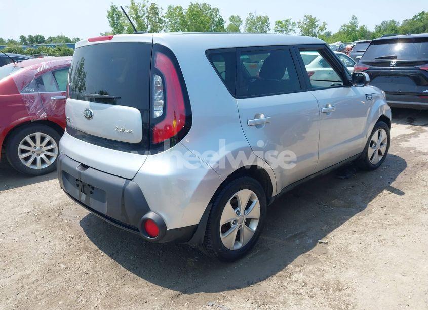 Photo 4 of 2015 Kia Soul ! (VIN KNDJN2A2XF7783023)