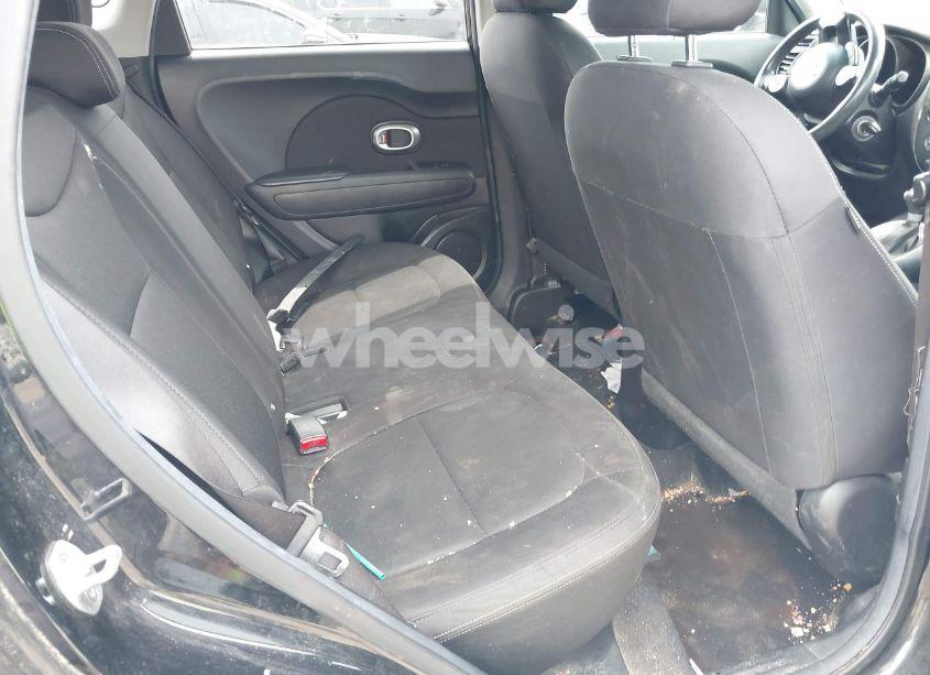 Photo 8 of 2016 Kia Soul (VIN KNDJN2A2XG7370231)