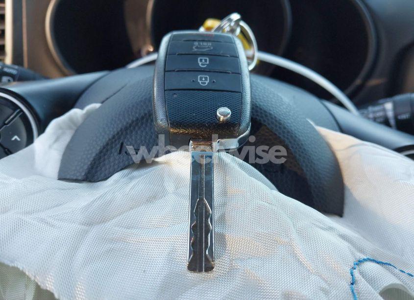 Photo 11 of 2019 Kia Soul (VIN KNDJN2A2XK7685779)