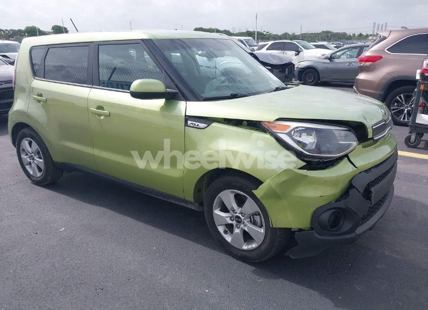 2019 Kia Soul (VIN KNDJN2A2XK7912629) main photo