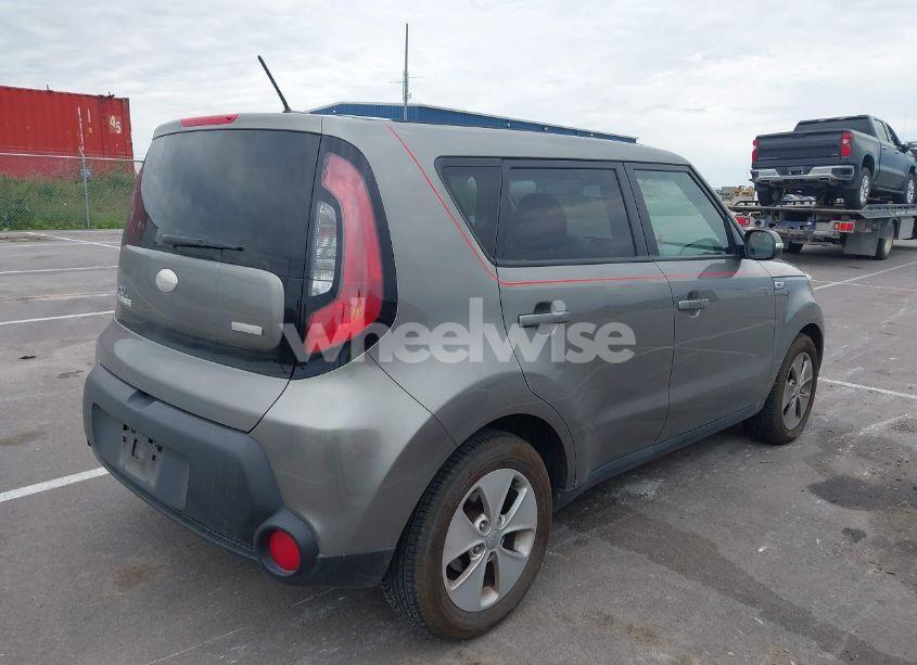 Photo 4 of 2014 Kia Soul + (VIN KNDJP3A50E7014426)