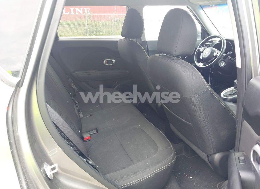 Photo 8 of 2014 Kia Soul + (VIN KNDJP3A50E7014426)