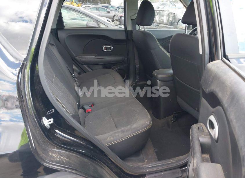 Photo 8 of 2014 Kia Soul + (VIN KNDJP3A50E7035468)