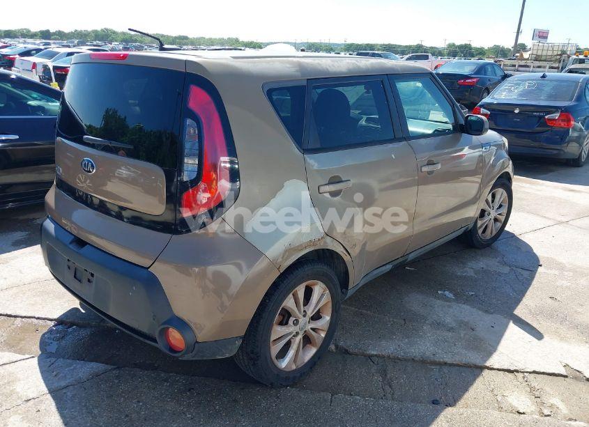 Photo 4 of 2015 Kia Soul + (VIN KNDJP3A50F7150833)