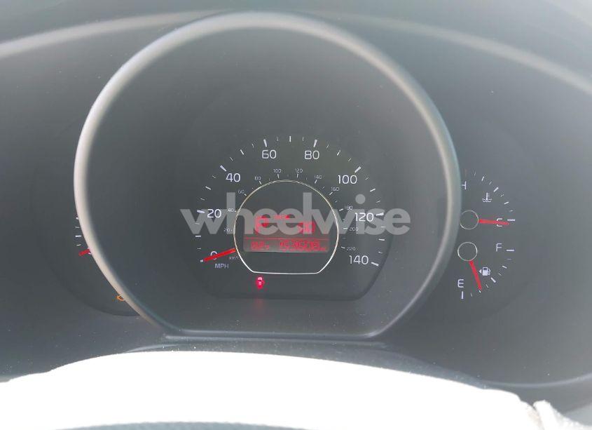Photo 7 of 2015 Kia Soul + (VIN KNDJP3A50F7190913)