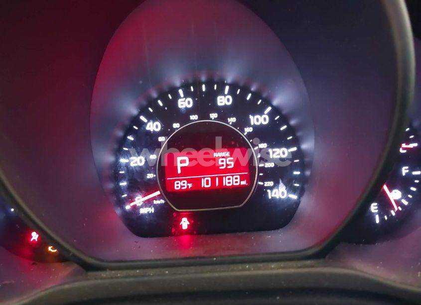 Photo 7 of 2015 Kia Soul + (VIN KNDJP3A50F7224896)