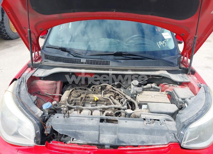 Photo 10 of 2015 Kia Soul + (VIN KNDJP3A50F7769738)