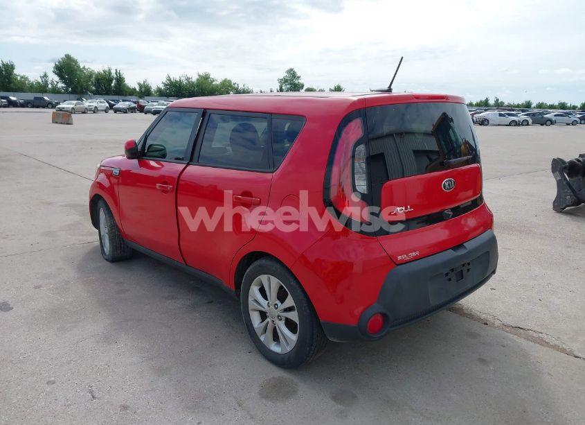 Photo 3 of 2015 Kia Soul + (VIN KNDJP3A50F7769738)