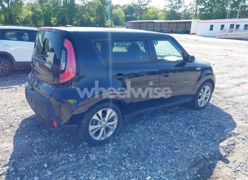 Photo 4 of 2015 Kia Soul + (VIN KNDJP3A50F7787947)