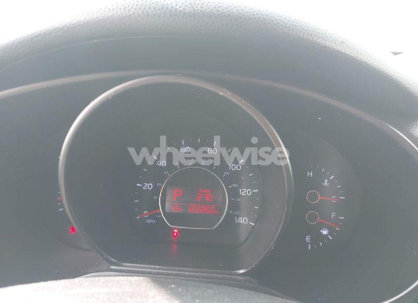 Photo 7 of 2016 Kia Soul + (VIN KNDJP3A50G7846531)