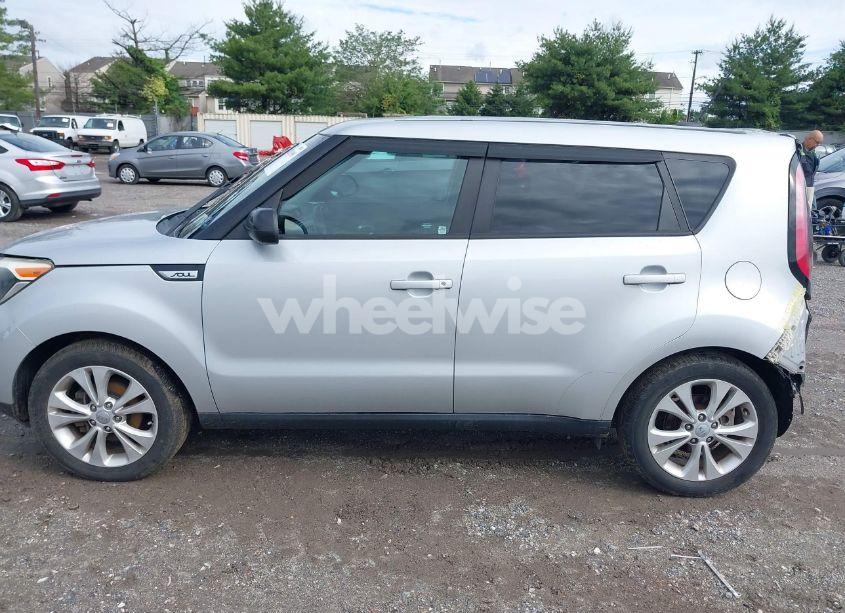 Photo 13 of 2016 Kia Soul + (VIN KNDJP3A50G7867511)