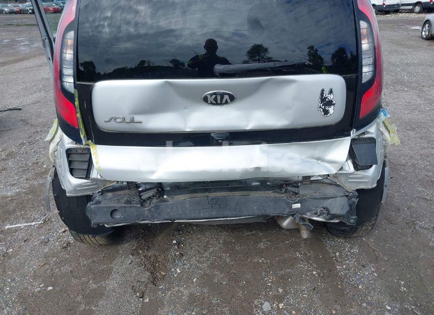 Photo 5 of 2016 Kia Soul + (VIN KNDJP3A50G7867511)