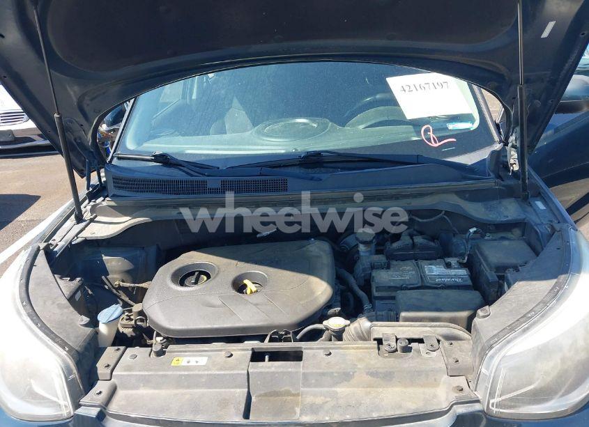 Photo 10 of 2017 Kia Soul + (VIN KNDJP3A50H7474979)