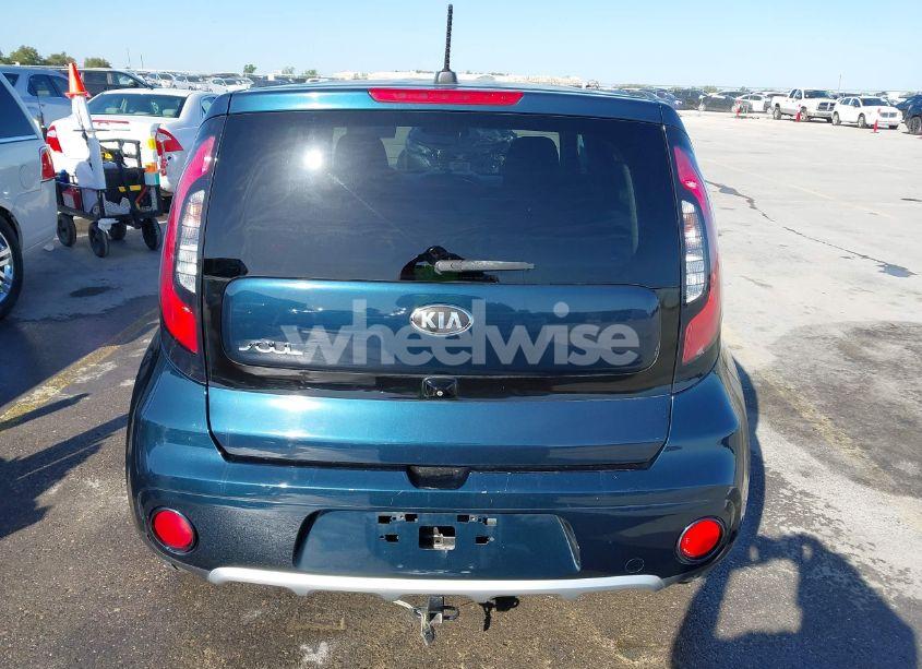 Photo 16 of 2017 Kia Soul + (VIN KNDJP3A50H7501811)