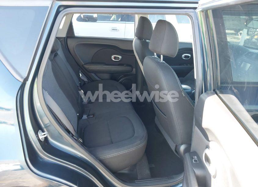 Photo 8 of 2017 Kia Soul + (VIN KNDJP3A50H7501811)