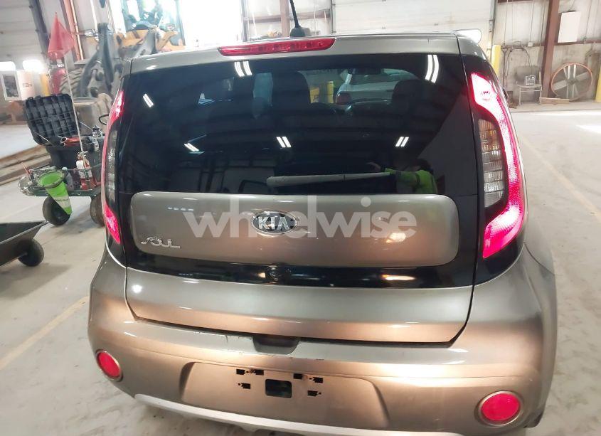 Photo 17 of 2018 Kia Soul + (VIN KNDJP3A50J7538671)