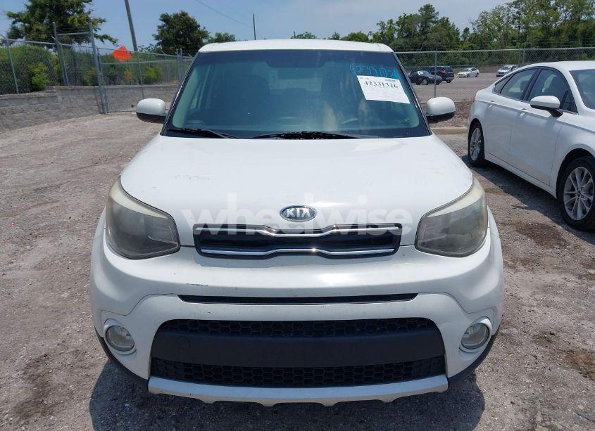 Photo 12 of 2018 Kia Soul + (VIN KNDJP3A50J7550514)