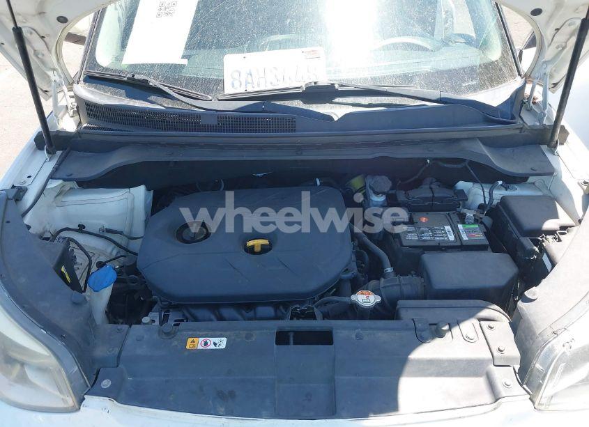 Photo 10 of 2018 Kia Soul + (VIN KNDJP3A50J7577616)