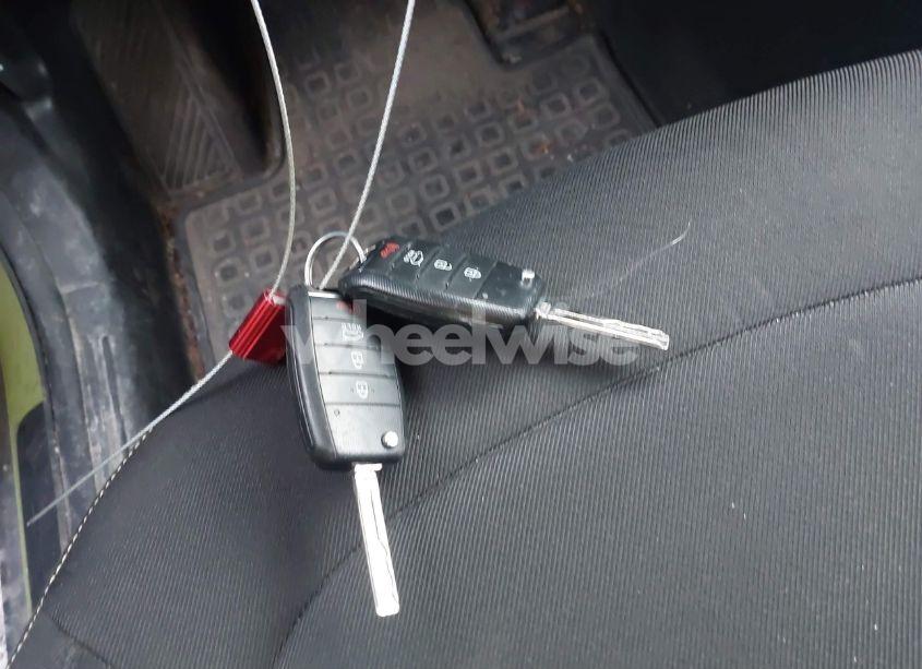 Photo 11 of 2014 Kia Soul + (VIN KNDJP3A51E7706436)