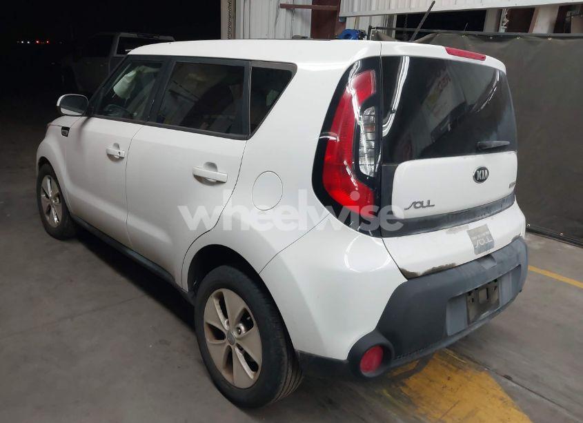 Photo 3 of 2015 Kia Soul + (VIN KNDJP3A51F7187969)