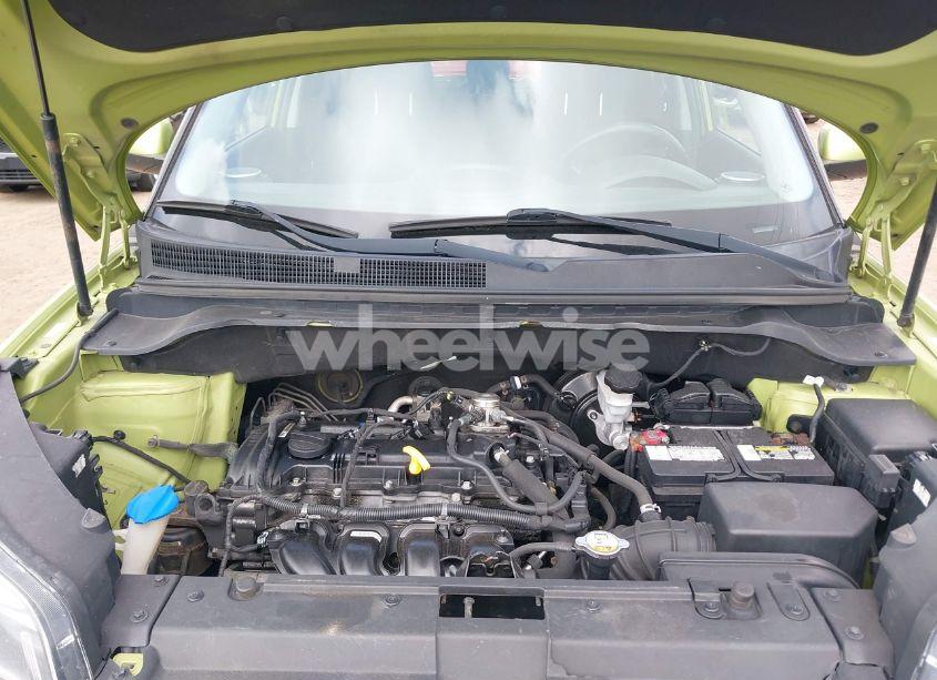 Photo 10 of 2015 Kia Soul + (VIN KNDJP3A51F7788184)