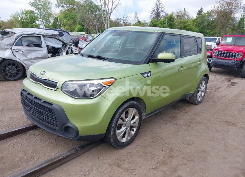 Photo 2 of 2015 Kia Soul + (VIN KNDJP3A51F7788184)