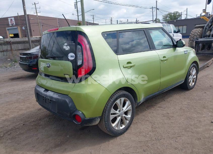 Photo 4 of 2015 Kia Soul + (VIN KNDJP3A51F7788184)
