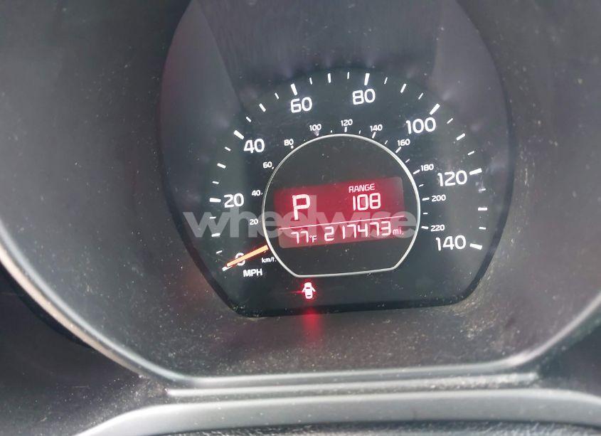 Photo 7 of 2015 Kia Soul + (VIN KNDJP3A51F7788184)