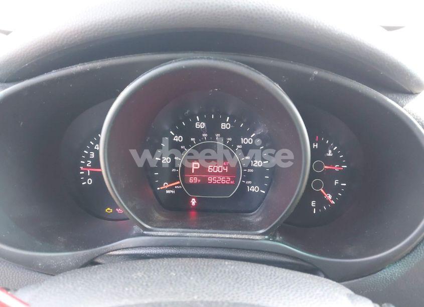 Photo 7 of 2016 Kia Soul + (VIN KNDJP3A51G7238839)