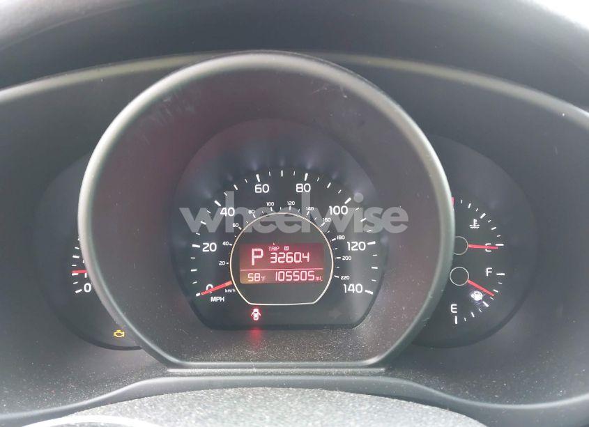 Photo 7 of 2017 Kia Soul + (VIN KNDJP3A51H7455647)