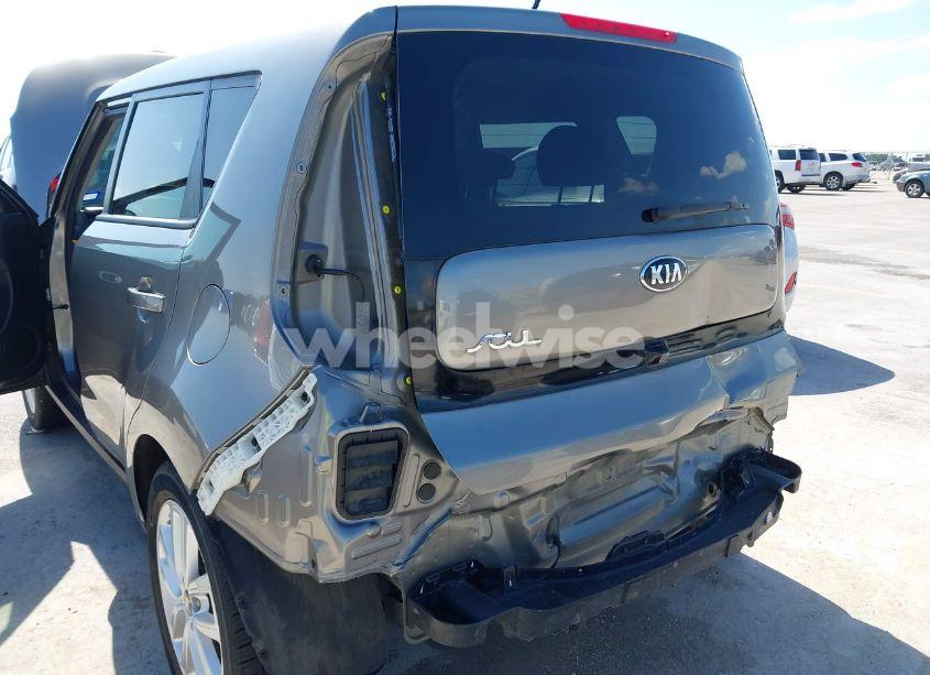 Photo 6 of 2018 Kia Soul + (VIN KNDJP3A51J7527467)