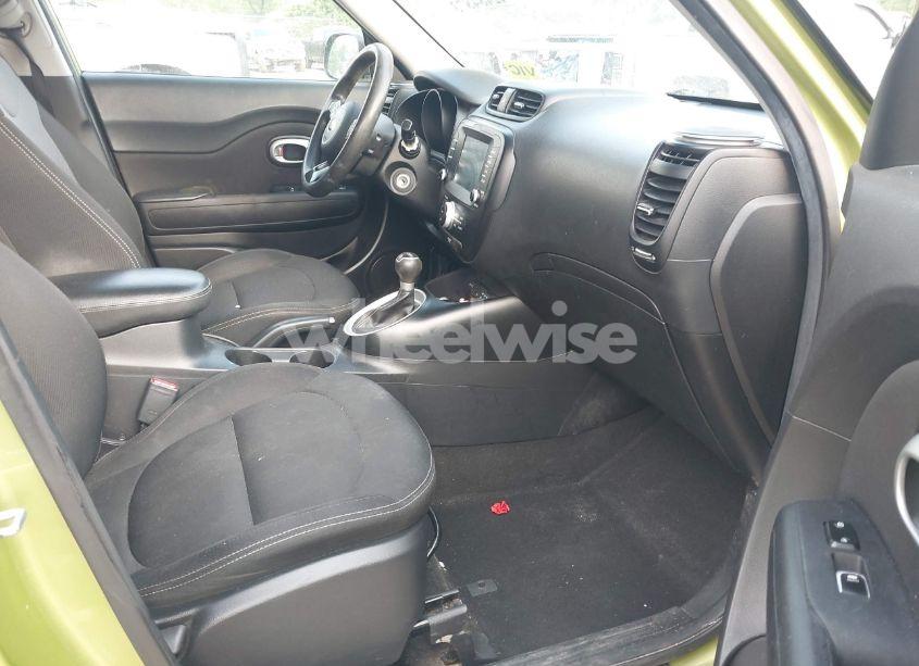 Photo 5 of 2018 Kia Soul + (VIN KNDJP3A51J7896250)