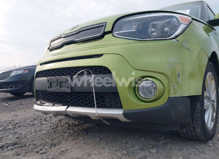 Photo 6 of 2018 Kia Soul + (VIN KNDJP3A51J7896250)